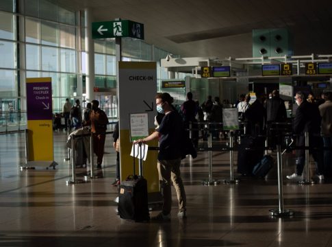 Aena lleva a Fitur su Plan de Acción Climática, con una inversión de 550 millones de euros