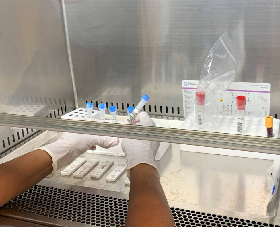 Así son los test que diferencian el Covid de la gripe