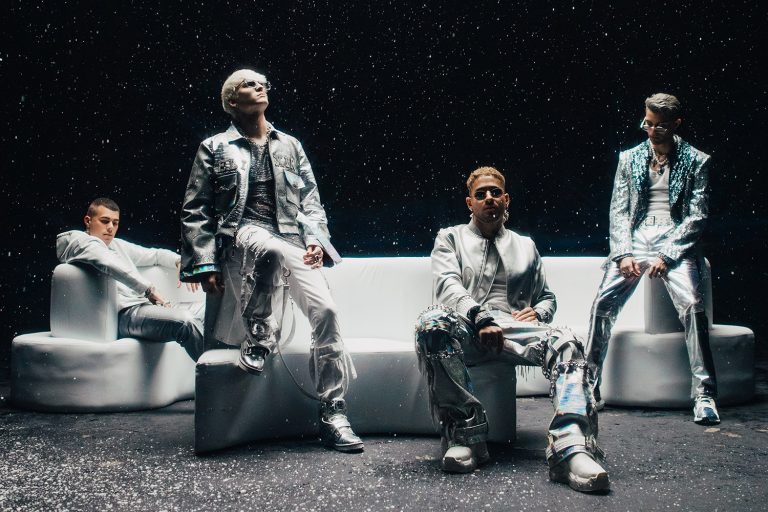 CNCO en 'Party, Humo y Alcohol' , su vídeo