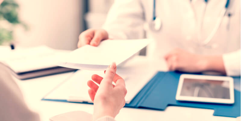 Cómo tramitar la baja laboral si eres positivo en Covid