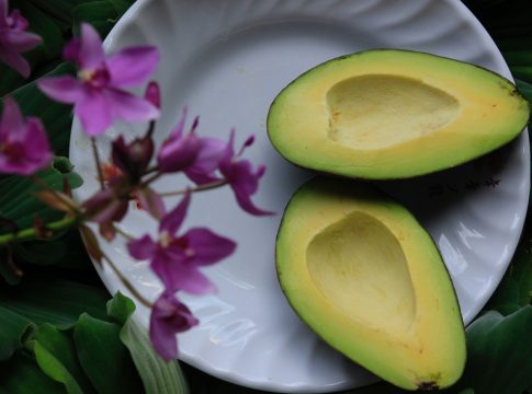 Dos-dias-puede-ser-suficiente-para-madurar-el-aguacate