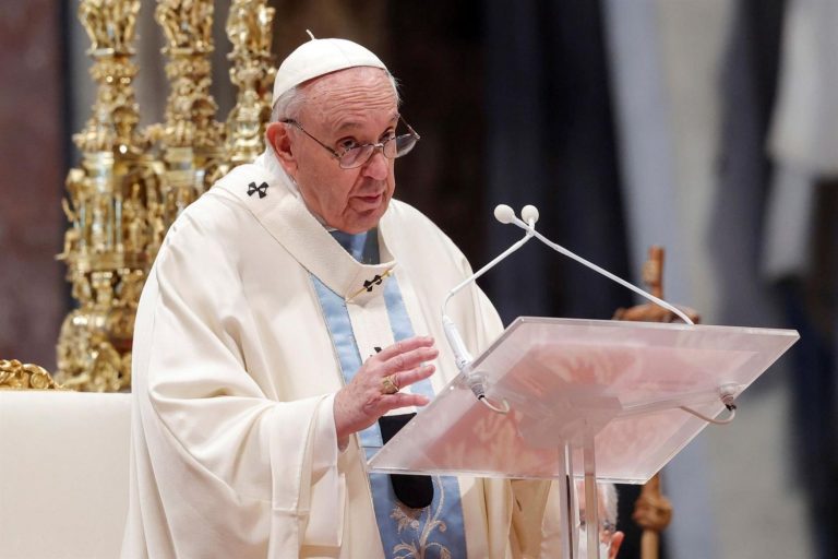El Papa, preocupado por la escalada de violencia en Irak