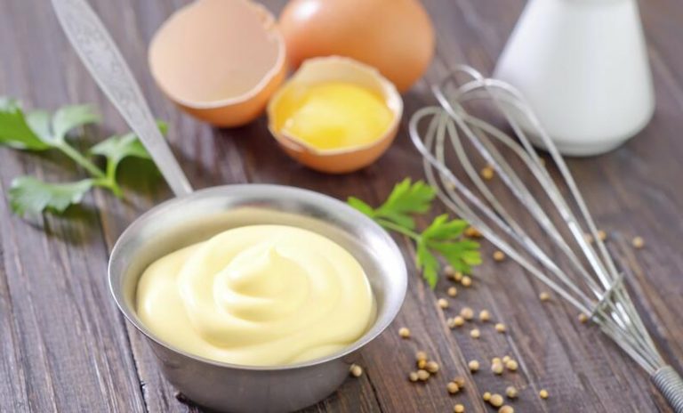 El motivo por el que nunca deberías comprar mayonesa en el supermercado