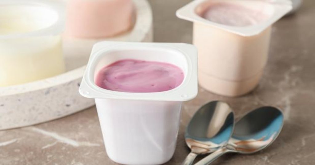 Es saludable cenar solo un yogur o una fruta