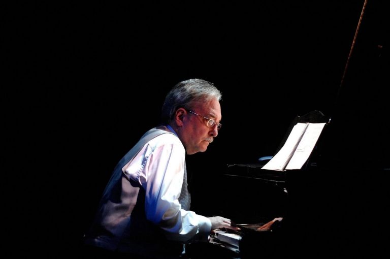 Fallece el pianista Jordi Sabatés a los 73 años