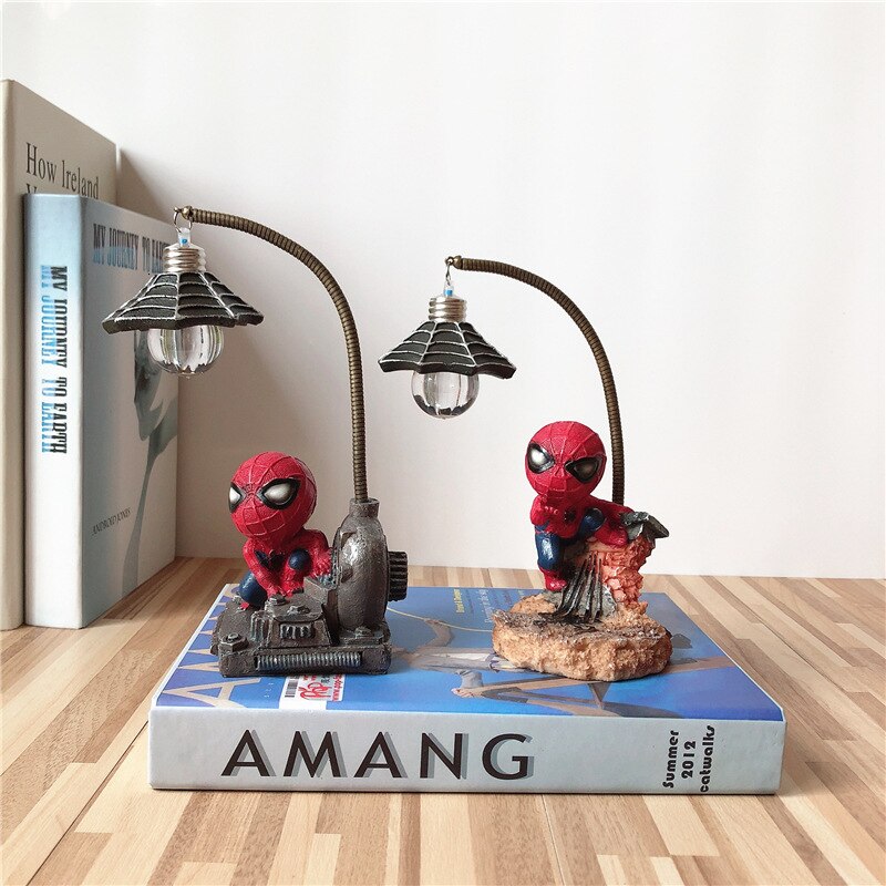 Figuras de dibujos animados de Disney para ni os juguetes de superh roes Spiderman luz nocturna