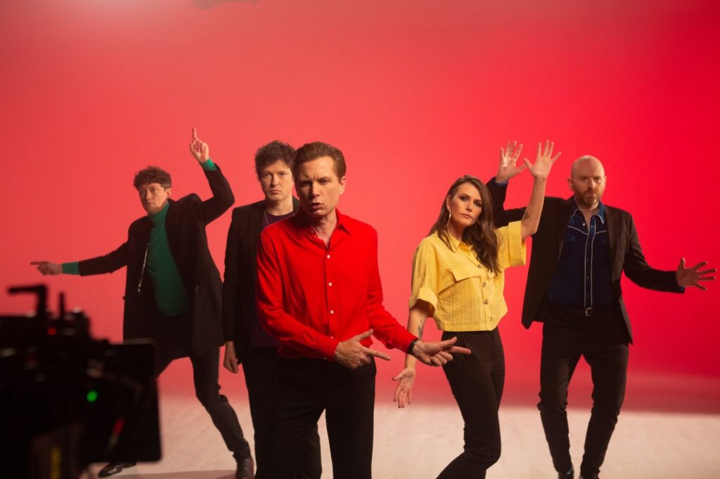 Franz Ferdinand curious 4