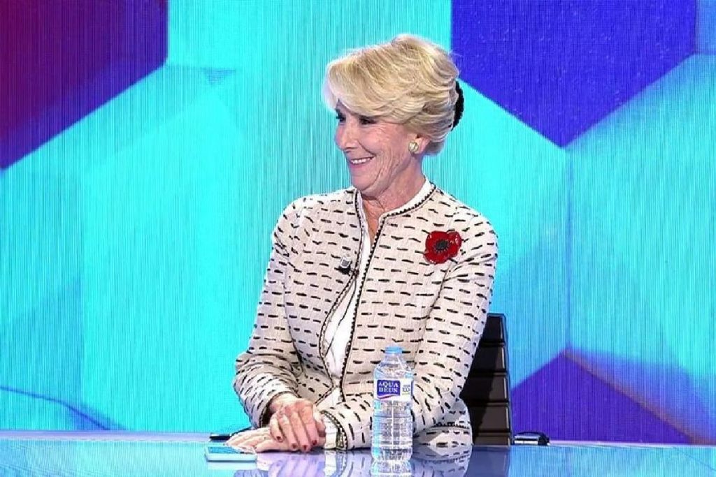 Esperanza Aguirre se retiró tras un cáncer de mama