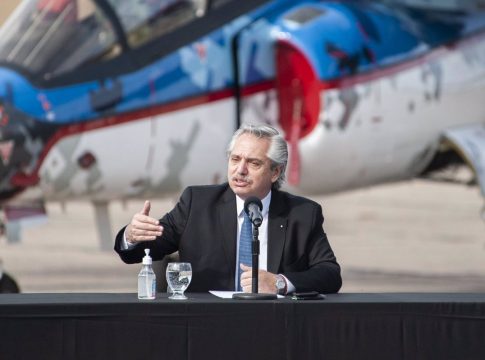 Economía.- La inflación de Argentina cierra 2021 por encima del 50%