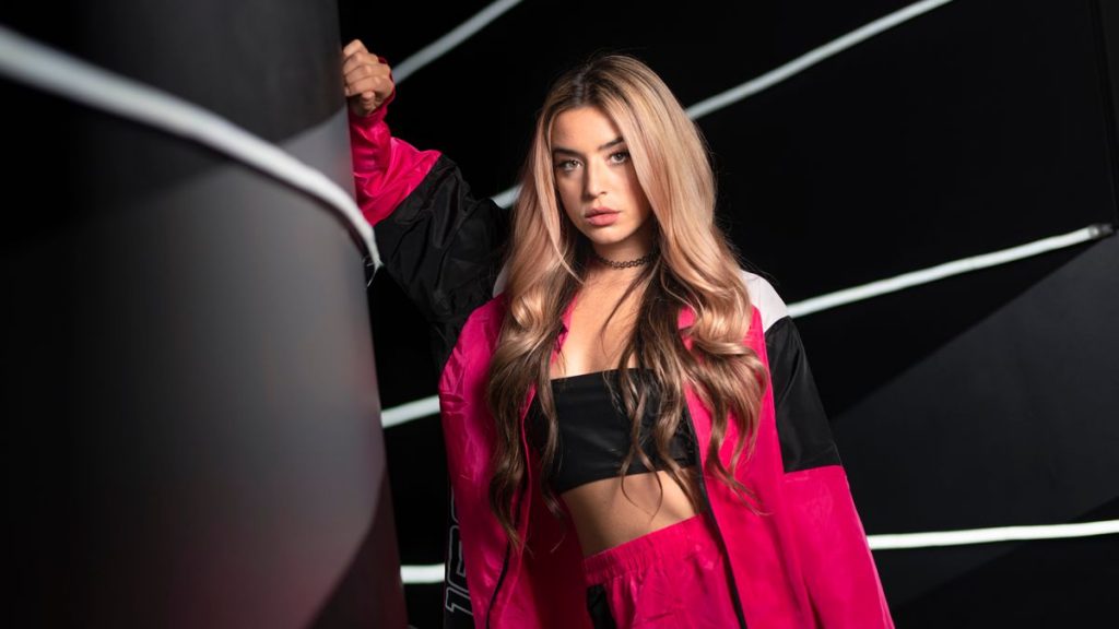 Lola Índigo ha crecido bastante