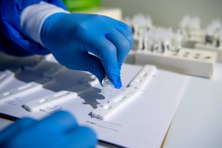 Los nuevos casos suben a 7.786 en Castilla-La Mancha, que registra 7 fallecidos