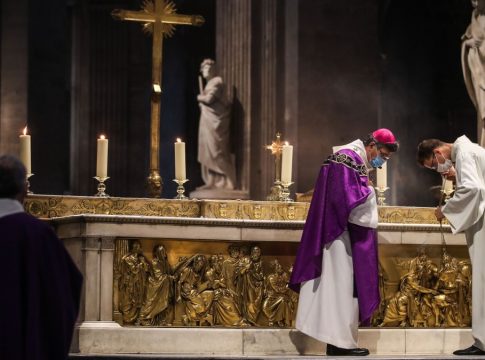 Más de 45.000 personas piden que una comisión de expertos independientes investigue los abusos en la Iglesia