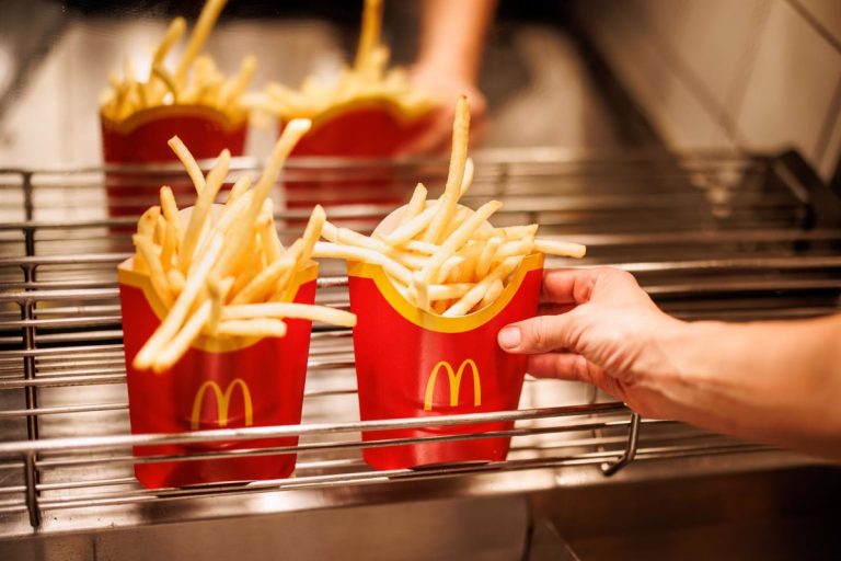 McDonald's gana 6.760 millones en 2021, un 59% más
