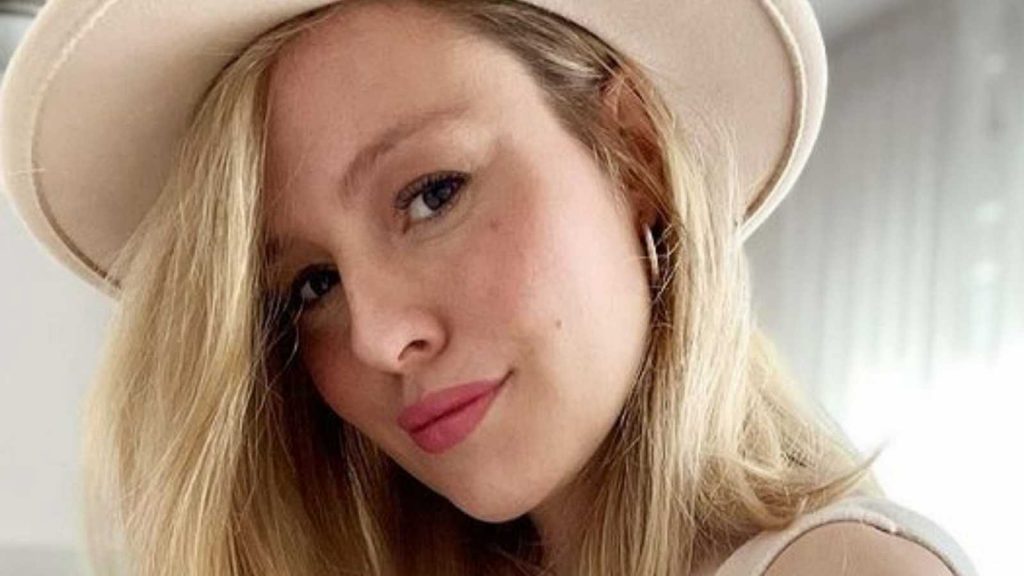 ¿En dónde has visto a Esmeralda Moya?