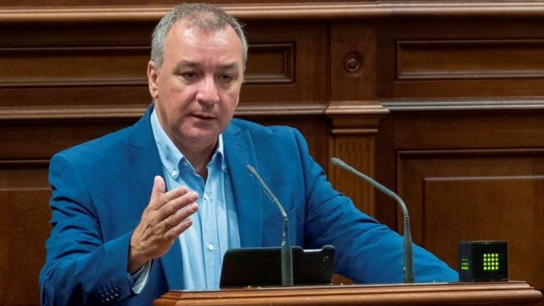 NC reclama una política canaria sobre migración para 