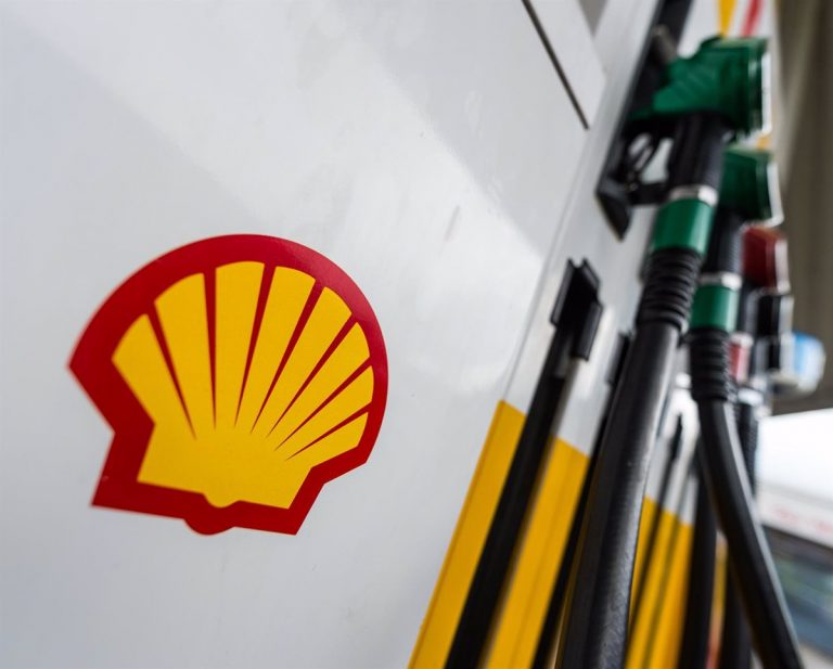 Shell no comprará más petróleo ruso