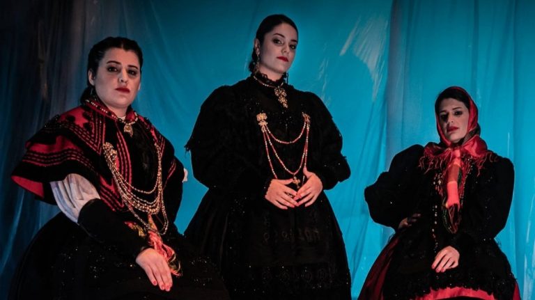 Intento de boicot a Tanxugueiras en Palencia: así han respondido en vídeo al ultra
