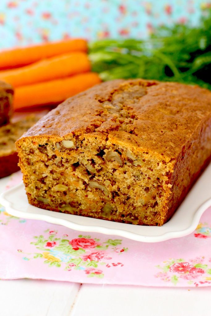 Un bizcocho de zanahoria saludable