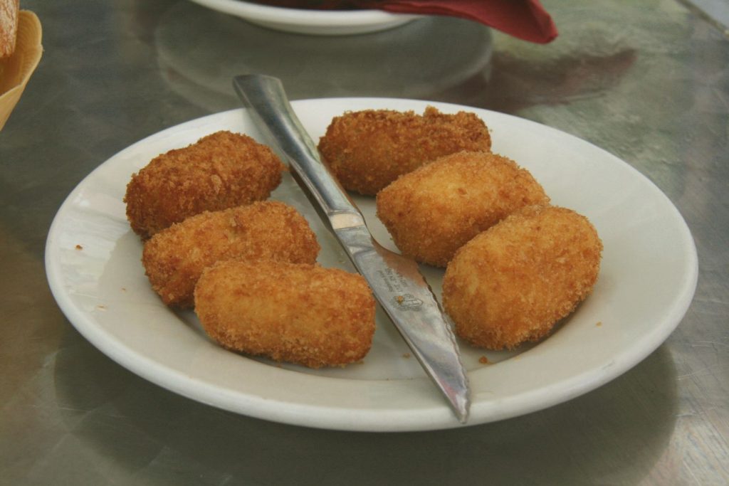 Croquetas de patata: cómo hacer en pocos minutos este manjar