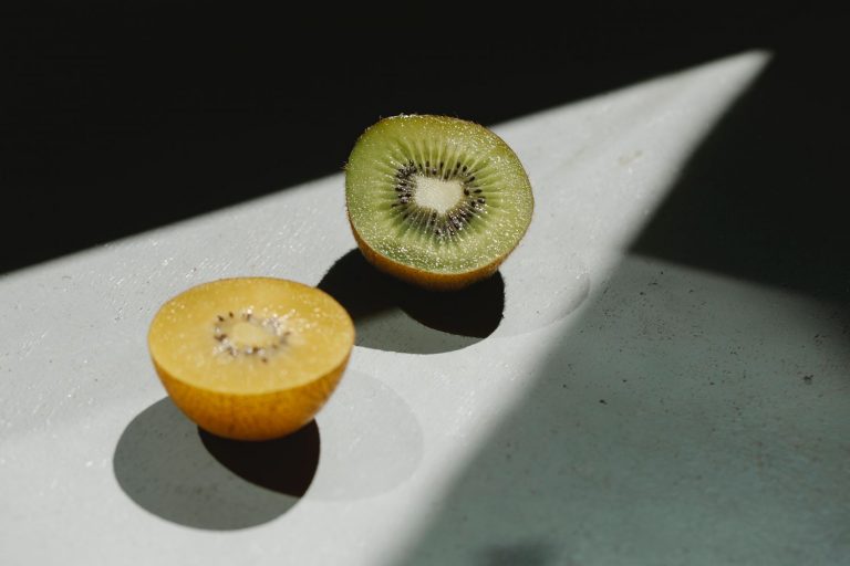 Diferencias entre el kiwi verde, amarillo y rojo