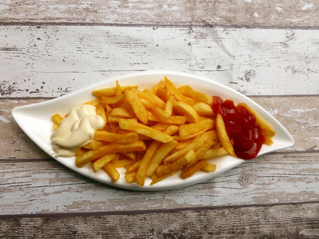 Esto le pasa a tu cuerpo si comes patatas fritas casi todos los días