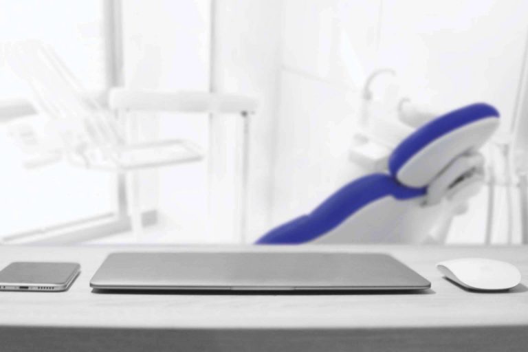 El programa para la gestión de clínicas dentales de AESINERGY