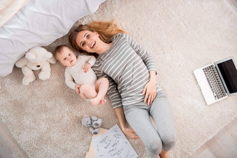 Amplio catálogo de alfombras para oficinas u hogar en Unimat