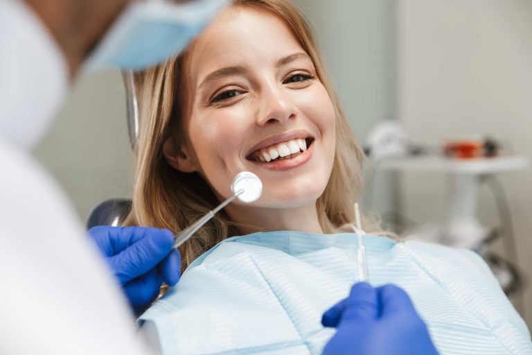 La importancia de ir al dentista antes de tener síntomas, por Clínica Dental Sandra Calvo
