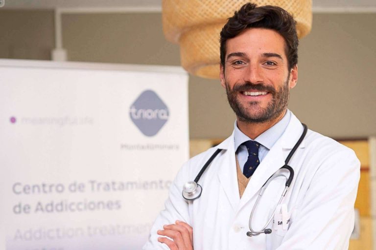 ¿Cómo puede ayudar y qué servicios ofrece un doctor psiquiatra?