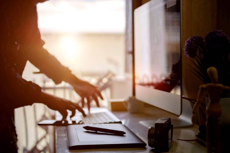 Pyme o autónomo, Entre Trámites ayuda a conseguir hasta 12.000€ para digitalizar un negocio