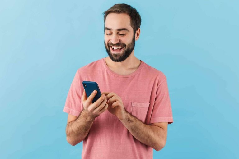 Viral y Medio ofrece vídeos de humor y lifestyle