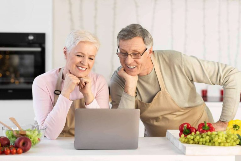 En su página web, Climent Lloret, de restaurante LUANIK, ofrece 6 cursos de cocina online