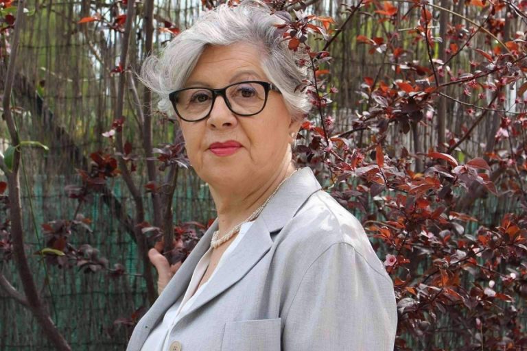 Los cursos de terapia del humor y gestión de emociones de Carmen Vicente