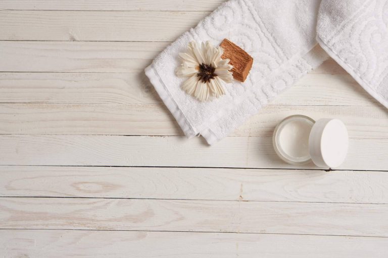 Cuidados de Botica vende cosmética natural