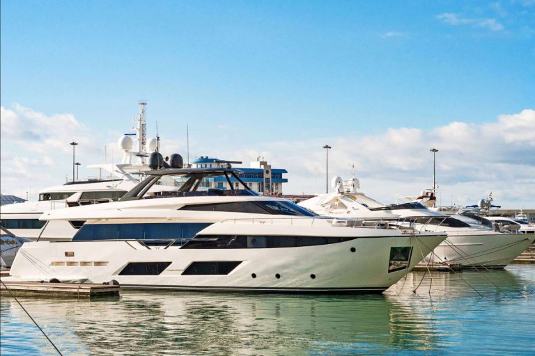 ¿Cuáles son los beneficios de pasar unas vacaciones en un barco alquilado de Espai Nautic?