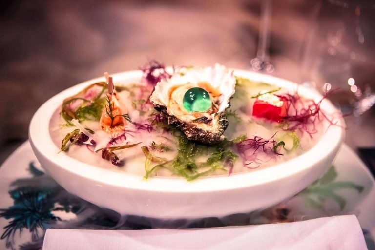 A través del canal HORECA, comercios de todas partes del mundo pueden hacer negocios con Pearls Molecular Experience