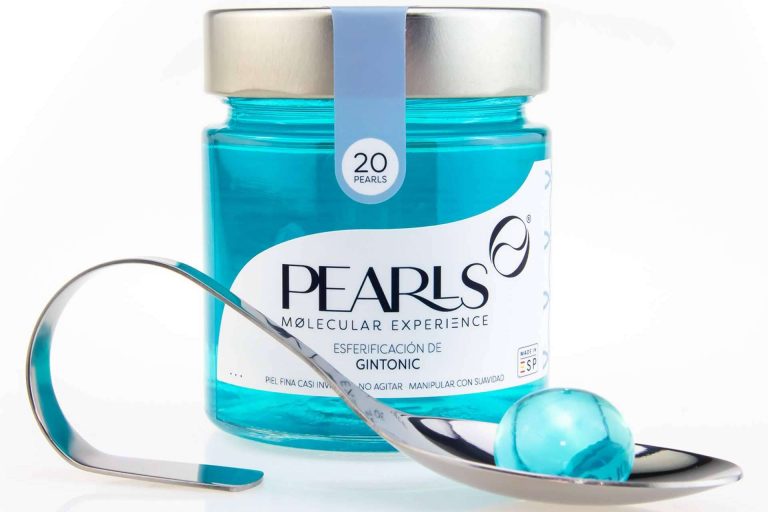 Los cócteles esféricos de Pearls Molecular Experience ya están a la venta