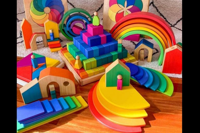 Planeta Eco Aventura y sus juguetes de madera artesanales que siguen las pedagogías Montessori, Waldorf o Pikler