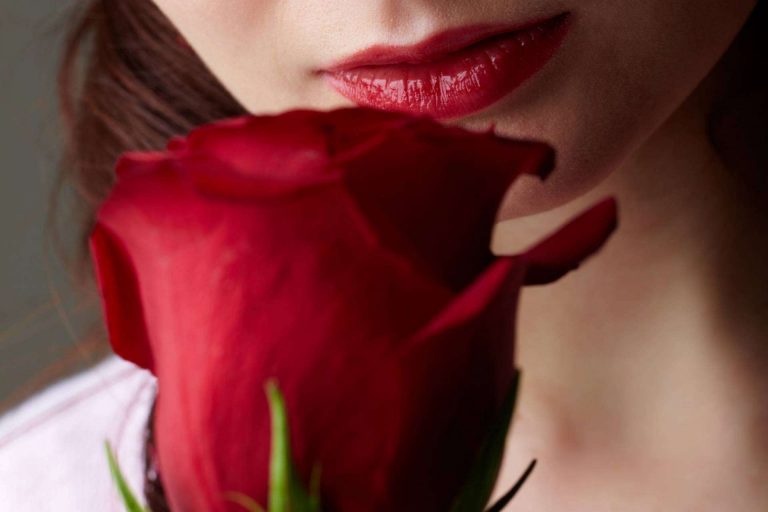 ¿Dónde encontrar perfumes y cosmética de alta calidad? Crisessens.es