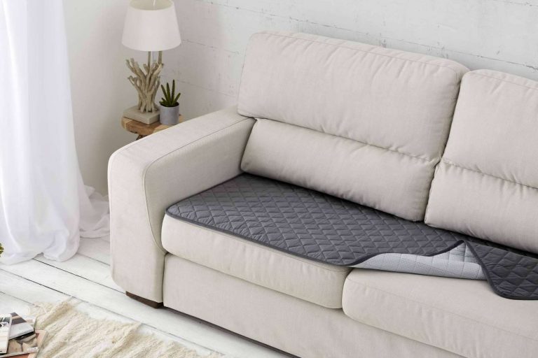 La Novena Nube ofrece diversos modelos de toppers para sofá