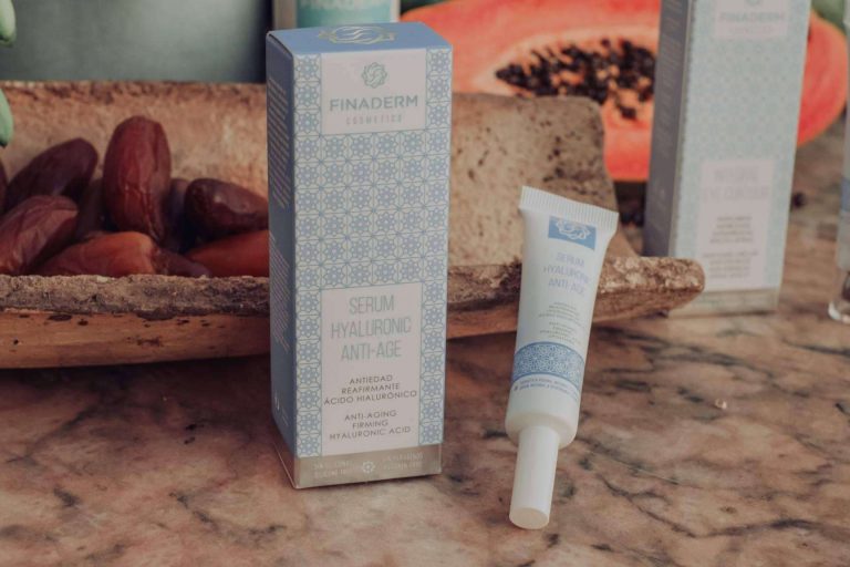 Las propiedades del serum hyaluronic anti-age de Finaderm