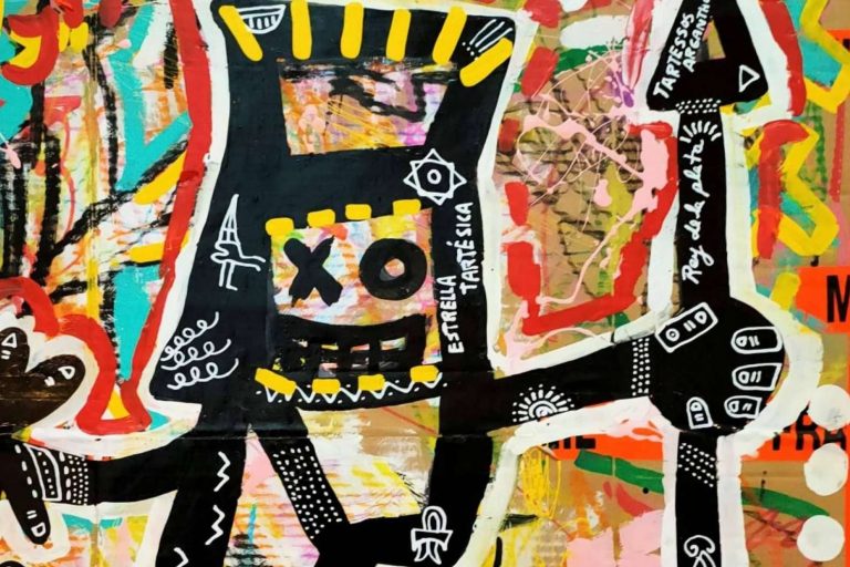 Gutu Ajayu combina el grafiti y el arte