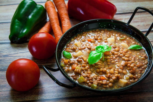 Lentejas: el sustituto del chorizo para hacer un guiso sano de escándalo