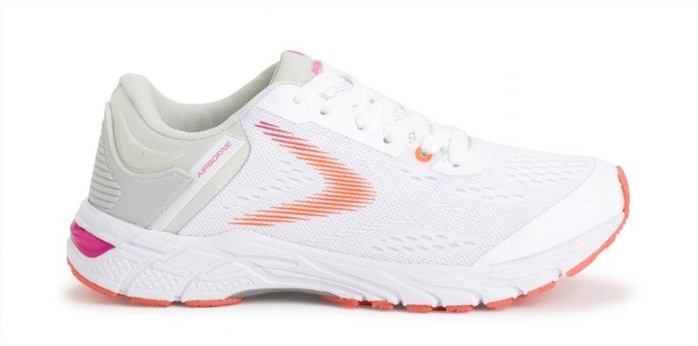 Las zapatillas de Adidas que arrasan en Amazon por su increíble diseño