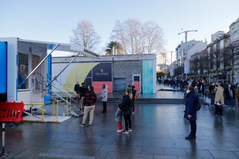 Siguen bajando los casos activos en Galicia