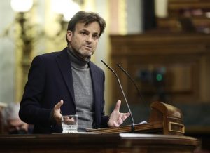 Podemos se solidariza en el Congreso con el diputado de CUP condenado e inhabilitado