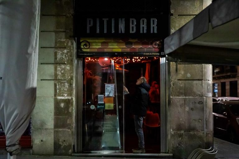 España suma 86.222 casos y 224 muertes, mientras la incidencia desciende más de 100 puntos hasta 2.564