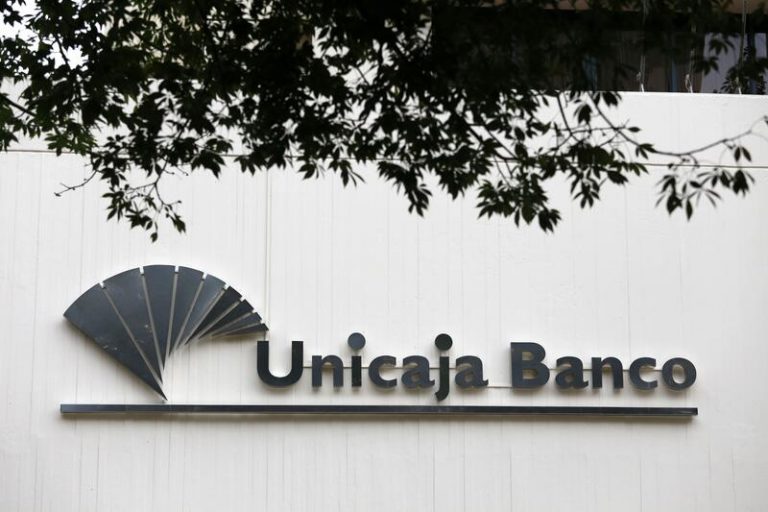Unicaja Banco gana 137 millones en 2021, un 47% más tras su fusión con Liberbank