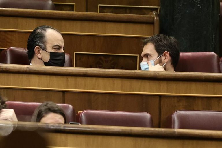 Los 2 diputados de UPN no acatan la decisión del partido y votan en contra de la reforma laboral
