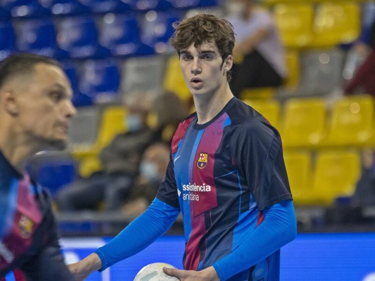 Pablo Urdangarin derrocha profesionalidad en el campo de balonmano